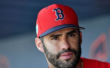 Justin Verlander thinks balls are juiced, J.D. Martinez isn’t so sure – WEEI