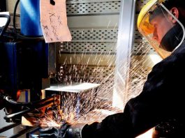 Commentary: Global economy heading for trouble as manufacturing and… – Reuters