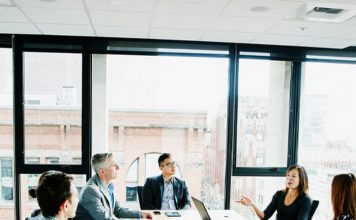 TRENDING: The RIA Lift-Out – AdvisorHub