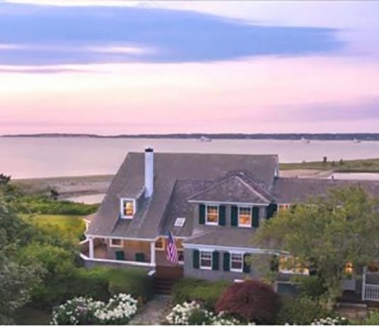 Sponsored: Real Estate Confidential: A Large Selection of Waterfront Estates – Martha’s Vineyard Times