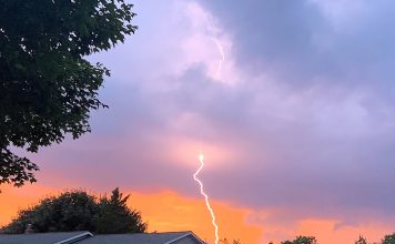Damaging winds, flooding downpours rattle Northeast’s I-95 corridor at midweek – AccuWeather.com