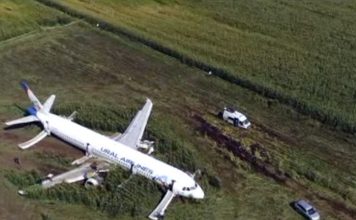 Russian Airliner Lands Safely After Both Engines Fail – TIME