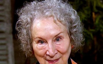 Margaret Atwood: Handmaid’s Tale has got ‘a lot closer to reality’ – BBC News