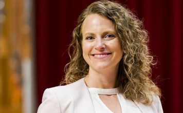 Forty Under 40: Jennifer Phipps – Louisville Business First – Louisville Business First