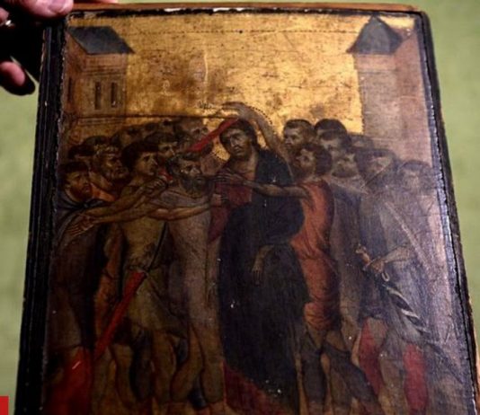 Cimabue: Long-lost €6m artwork found in elderly woman’s kitchen – BBC News